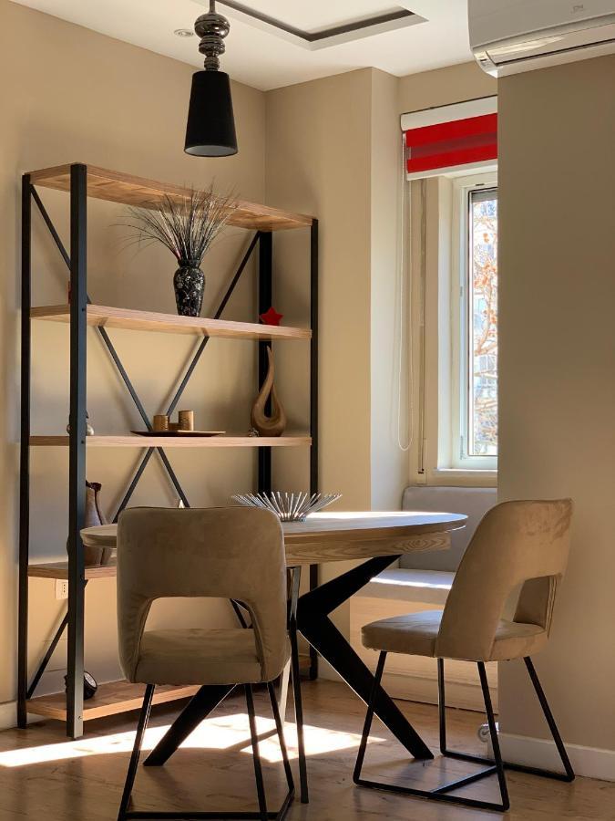 Apartment Haris *